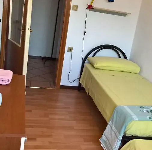 Al Corso Delle Terme, 191 *