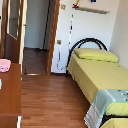 Al Corso Delle Terme, 191 *